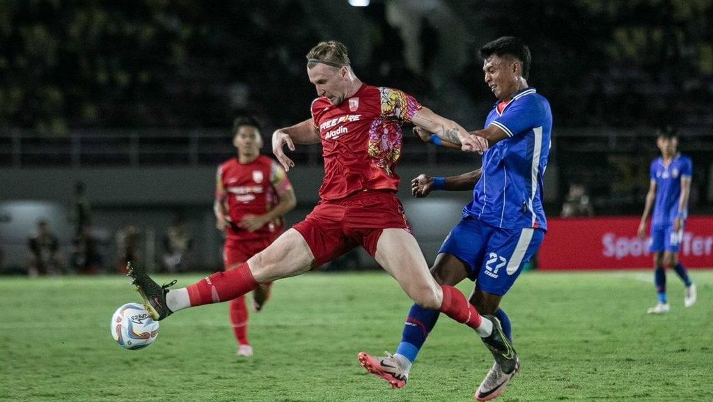 Linimasa Persib vs Persik Kediri