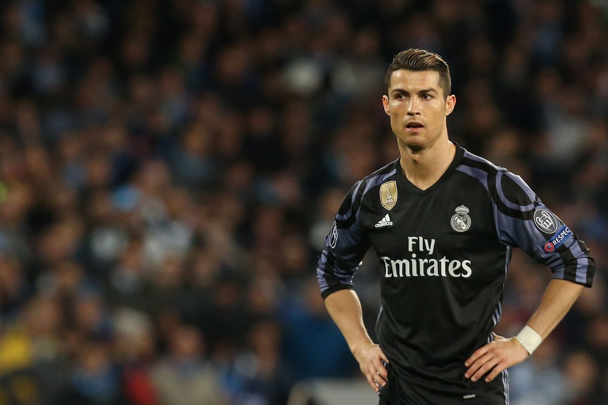Statistik Real Madrid vs Napoli - Menggali Pertandingan yang Penuh Emosi dan Sejarah