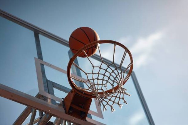 Sejarah Bola Basket dan Siapa yang Menciptakannya - Mengungkap Cerita di Balik Bola Basket Diciptakan Oleh